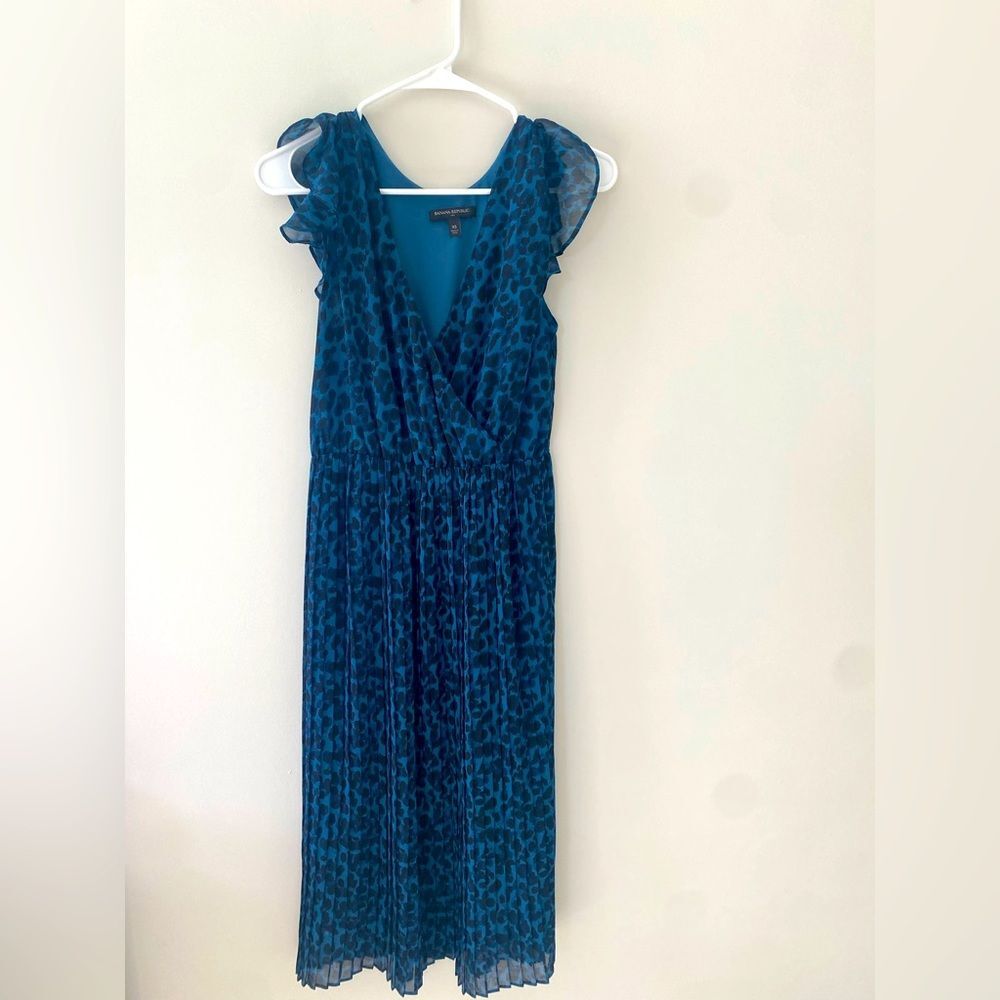 EUC Banana Republic Blue Animal Print MIDI Dress
